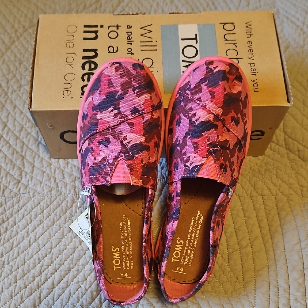 TOMS Pink Animal Camo